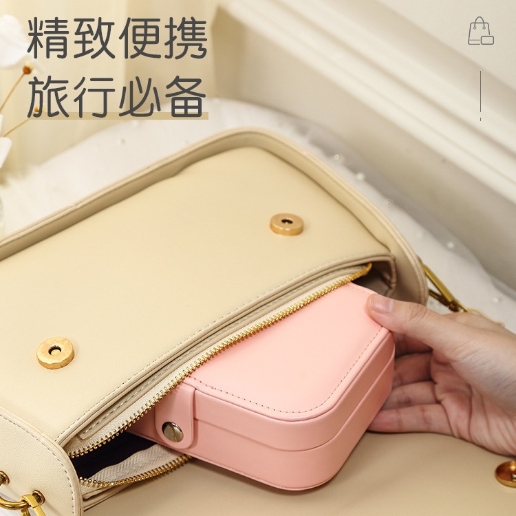 Portable jewelry box storage box, Princess multi-functional new style, Japanese and Korean girl, large-capacity stud earrings, accessories, ins Application Scenario