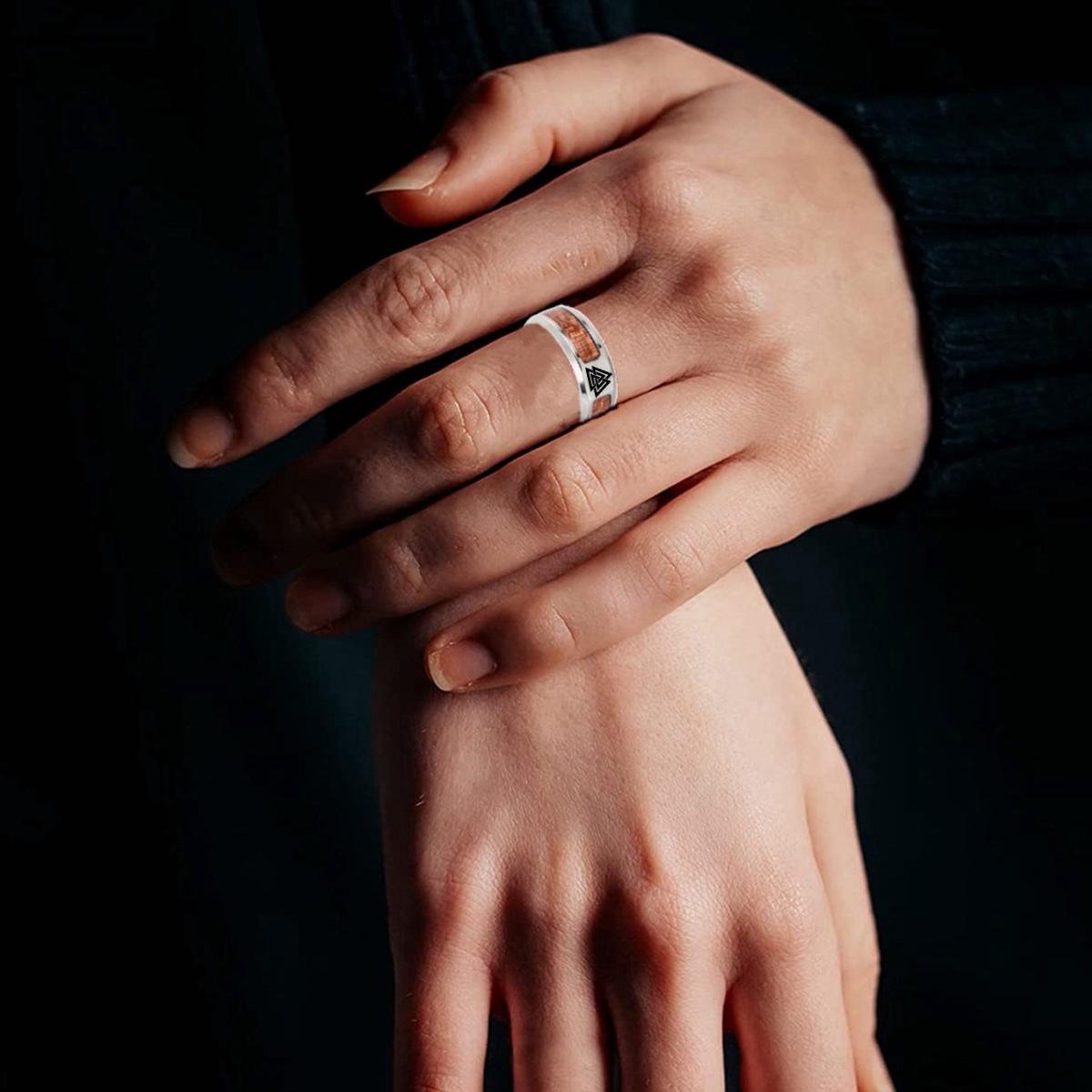 New half-circle wood grain jewelry from Europe and America, Celtic knot, Rune ring, Viking ring, Amazon new style Specification image