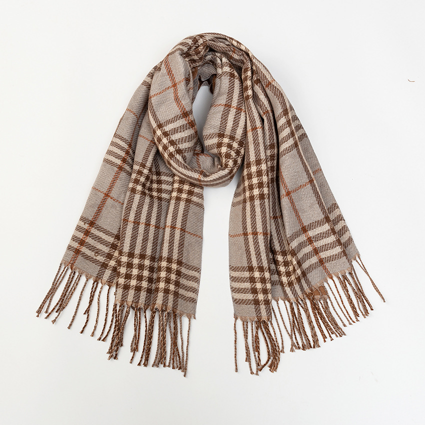 A new Korean version of the versatile CC jacquard style autumn and winter checkered double-sided warm faux cashmere tassel scarf for women Item Picture