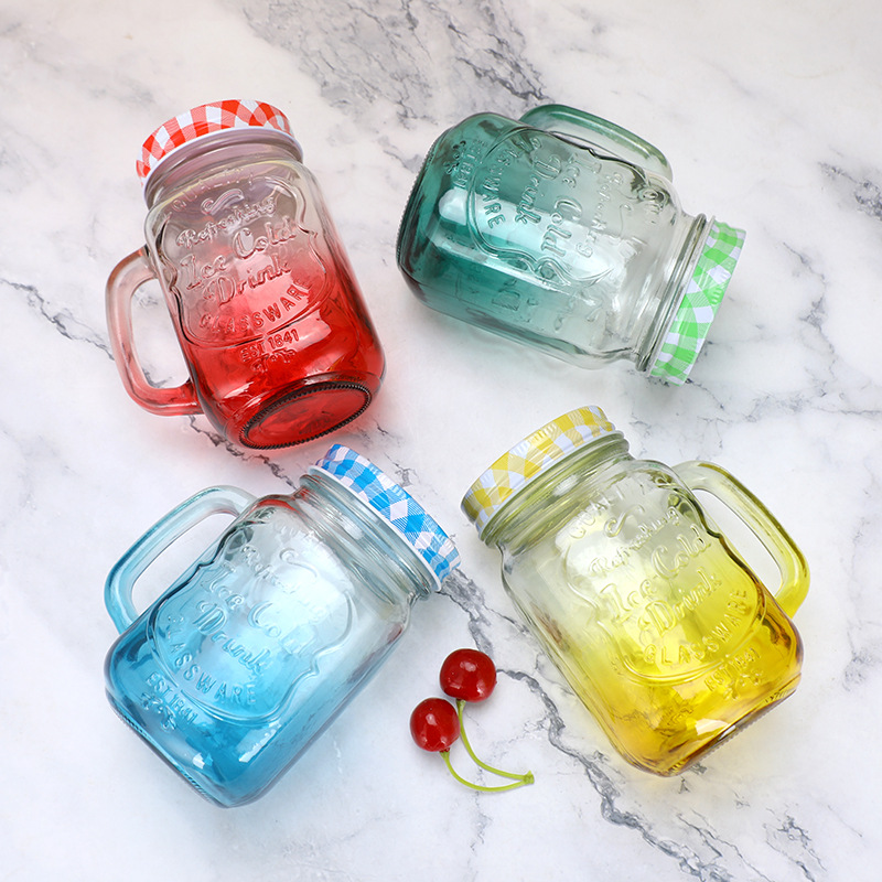 Mason glass cup with straw handle, creative juice glass water cup, gradient frosted colored glass water cup Application Scenario