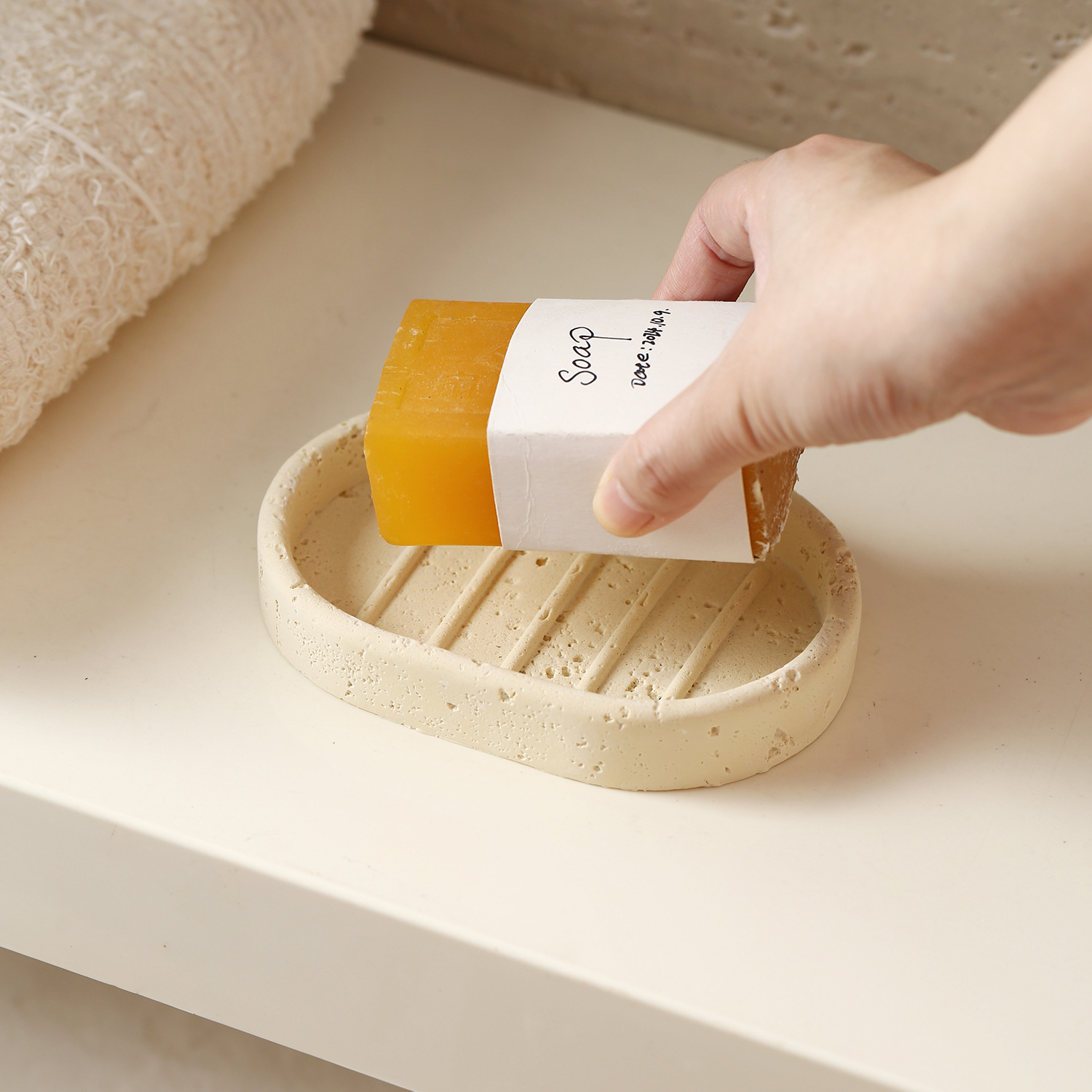 Wabi-sabi wind Tunnel Stone Storage seven-piece set: mouthwash cup, toothbrush holder, lotion bottle, perfume bottle, soap dish tray, washbasin Application Scenario