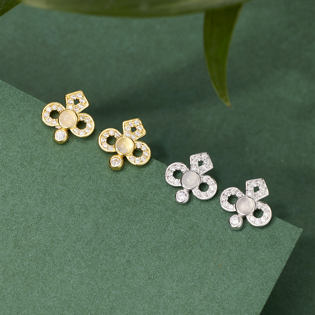 French-style stud earrings, exquisitely set with natural ice chalcedony and high ice green full diamond earrings Specification image