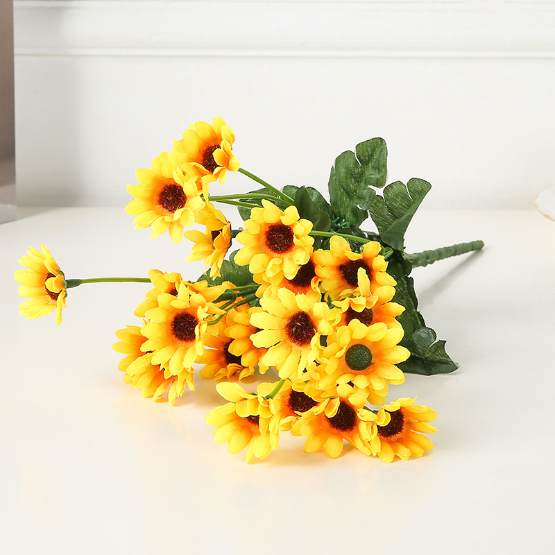 Dove artificial flowers, artificial flowers, silk flowers, sunflowers, daisies, living room decoration, wedding bouquets, prop flowers, sunflowers details Picture