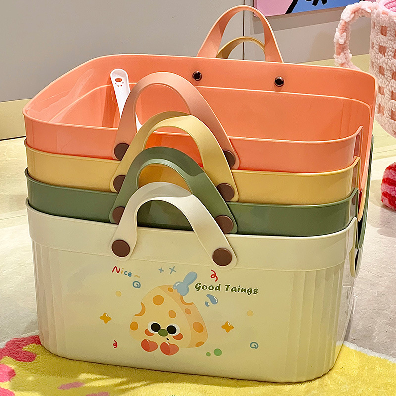 Rongka Pet Cross-border Semi-enclosed cat litter box, high border guard, splash-splashing cat toilet, large open cat litter box, and comes with a cat litter shovel Application Scenario