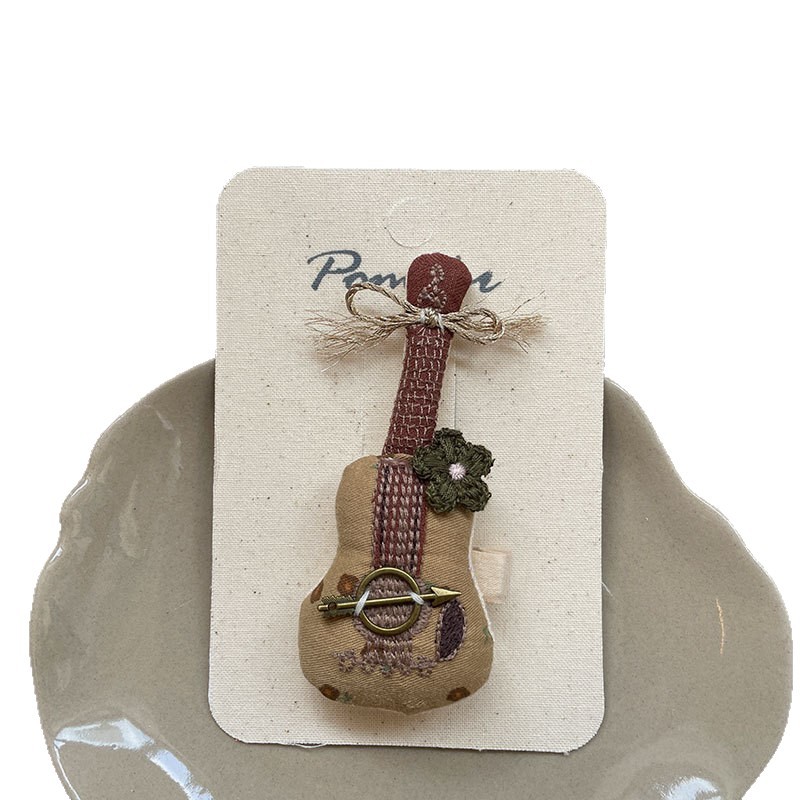 New Korean-style autumn and winter coffee-colored hair clips, fabric bow, handcrafted children's bangs clips, and back head claw hair accessories Item Picture