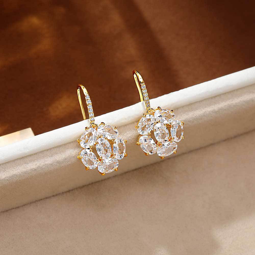 Hyacinth moda ligera extravagancia superflash zircon pendientes shake yin boom estilo de alta calidad sentido gancho de oído 2026 nuevo estilo de moda earwear