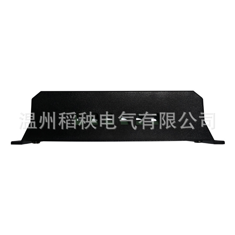 太阳能控制器实物图
