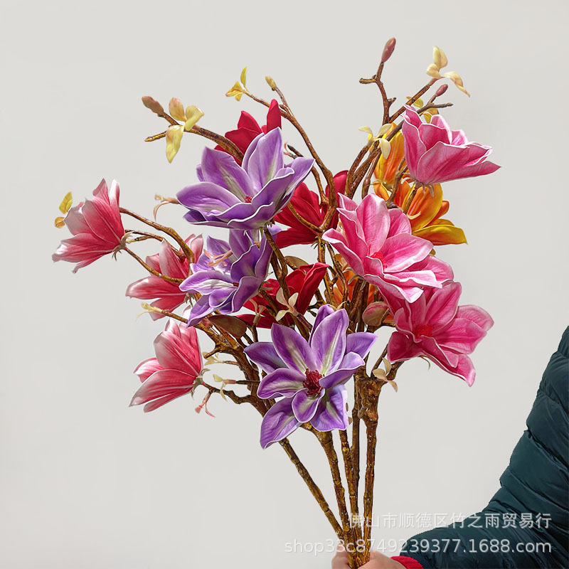 玉兰假花红色仿真花手感摆件塑料绢花批发阳台客厅装饰结婚年宵花