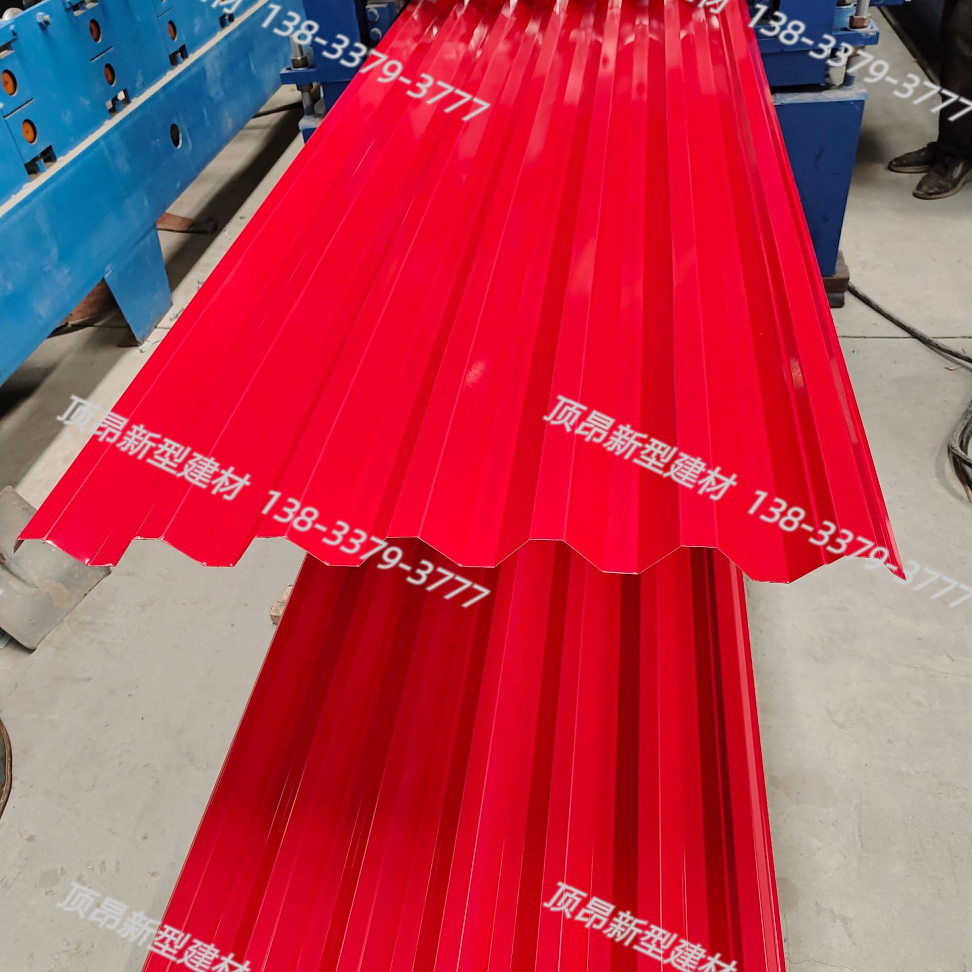 彩钢瓦配件/彩钢瓦瓦片/建材/彩钢瓦铝产品图