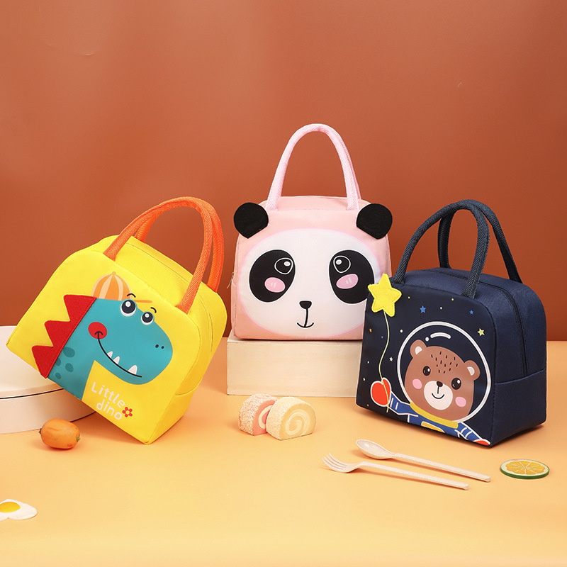 3D stereoscopic lunch box bag, cute cartoon student lunch bag, portable hand-held storage, insulated lunch box bag