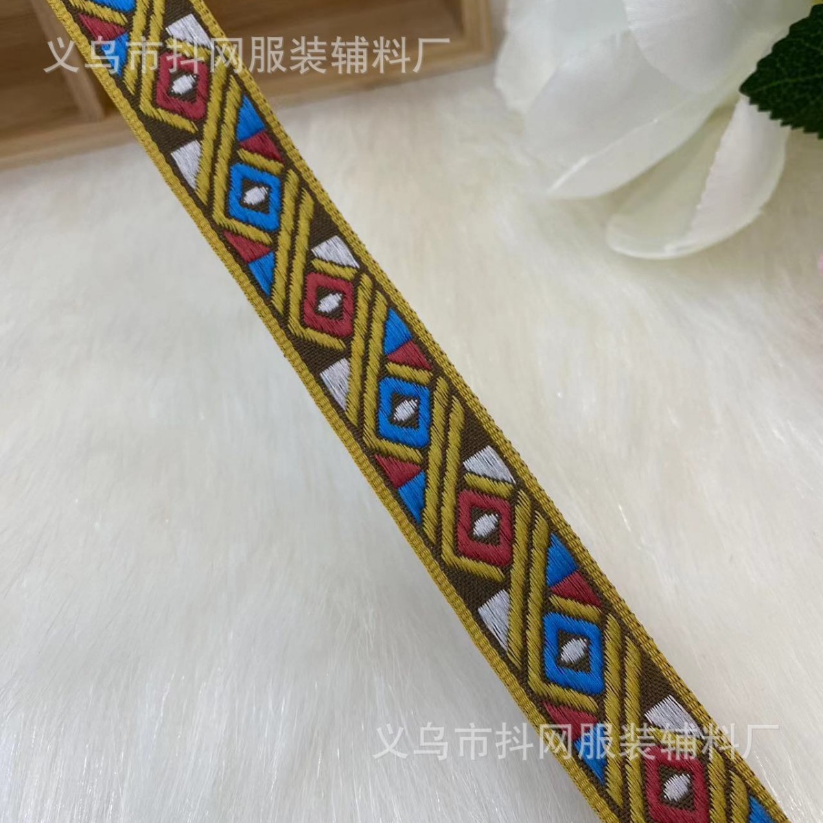 Wholesale of 1.5- 2.1cm multi-style ethnic jacquard embroidery ribbons, hair accessories, headwear, performance costumes and accessories Specification image