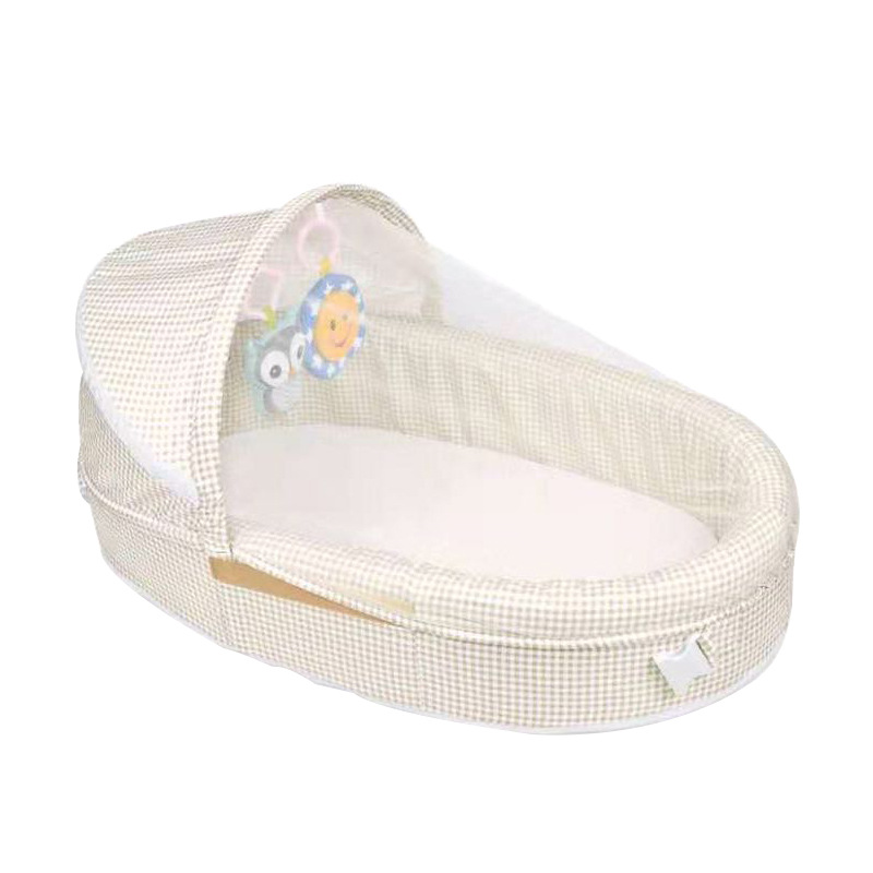 Portable bed-in-bed, movable and foldable crib, multi-functional baby bed, anti-squeeze baby bionic bed Application Scenario