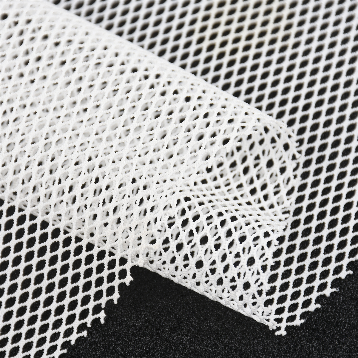 Polyester-ammonia elastic coarse diamond-shaped mesh fabric weft knitted diamond-shaped mesh fabric for luggage, handbags and shoes