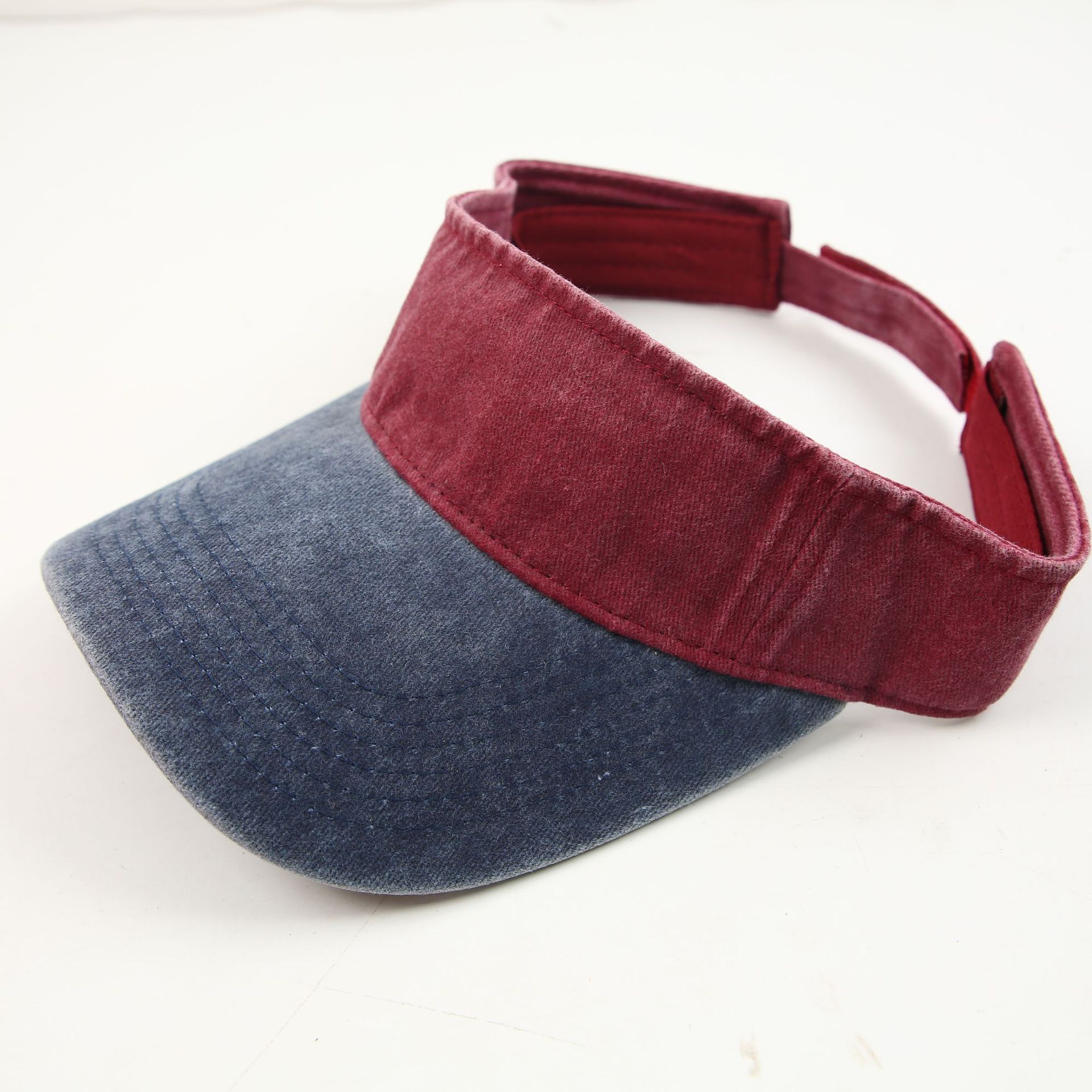 Color-blocked washed open-top hats for men, summer sports running tennis caps, no-top hats, sun protection and shade hats, trendy men Item Picture