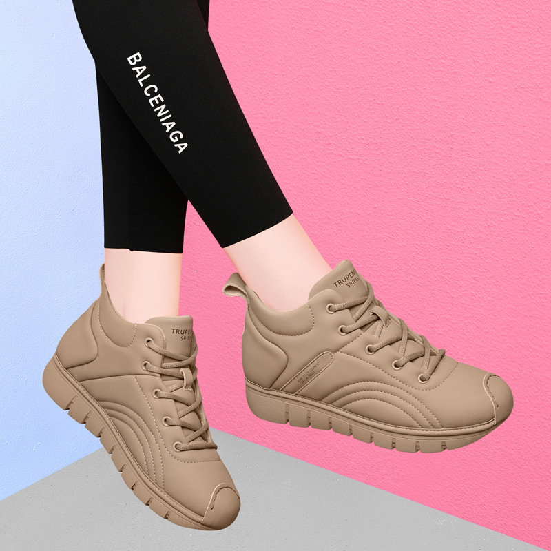 舒适百搭冬外穿软底女2025年春秋新款平底运动出勤鞋面包鞋休闲鞋