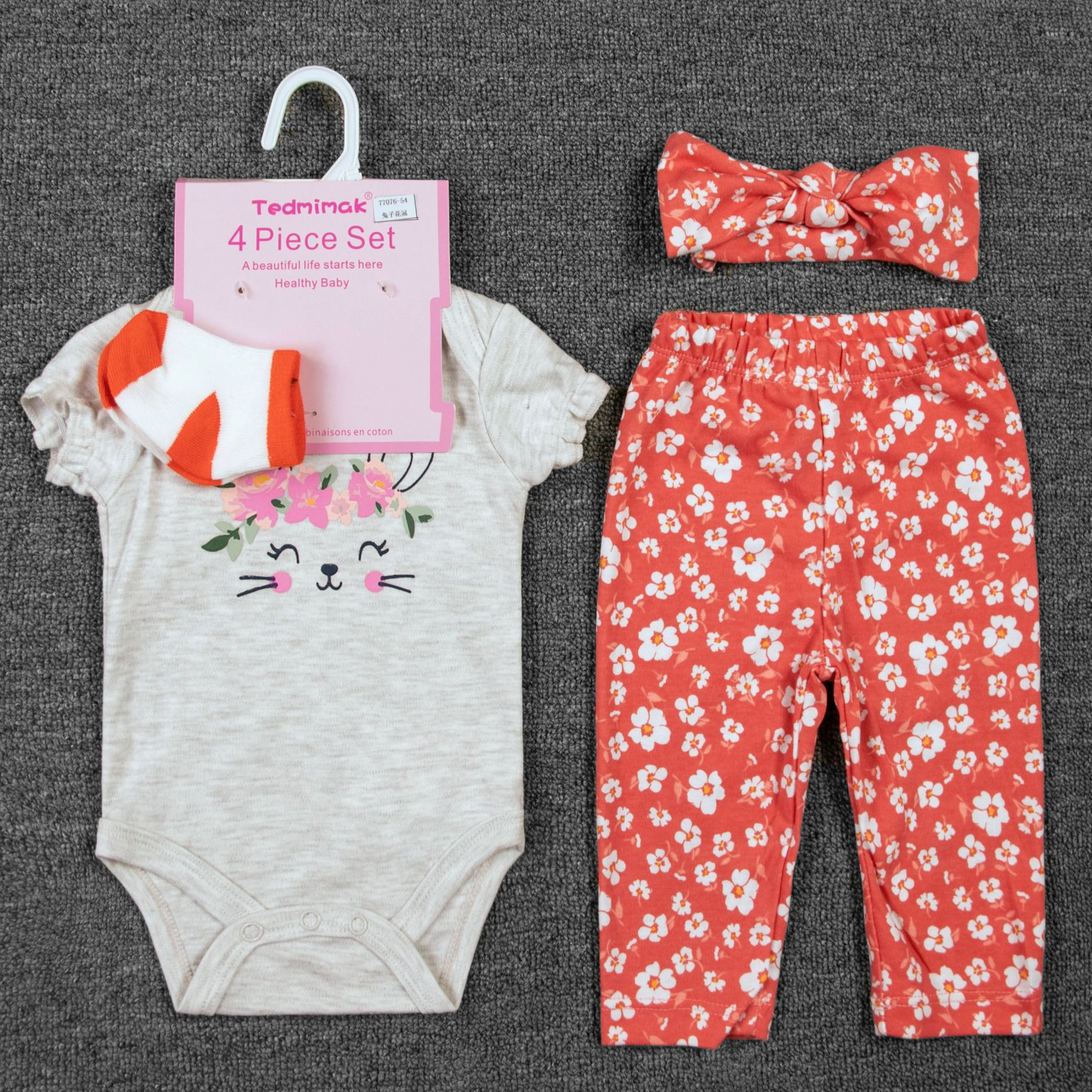 In 2025, factory direct supply to Europe and America for cross-border wholesale of 4-piece baby and children's sets, including Ha clothes, long pants, hair bands and socks Application Scenario