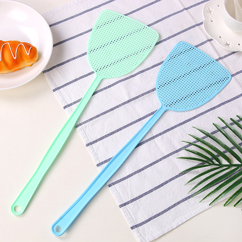 Household summer plastic fly swatter, durable mesh long-handled manual fly swatter, fly swatter, mosquito swatter