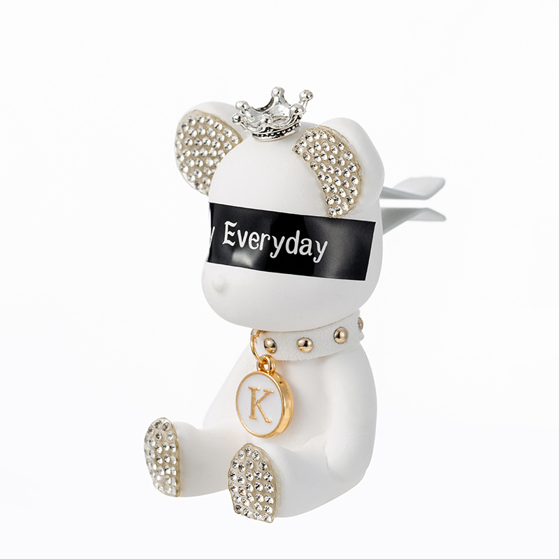 香薰香水摆件扩香石空调出风口车载ins车载香水可爱汽车暴力熊白底实物图