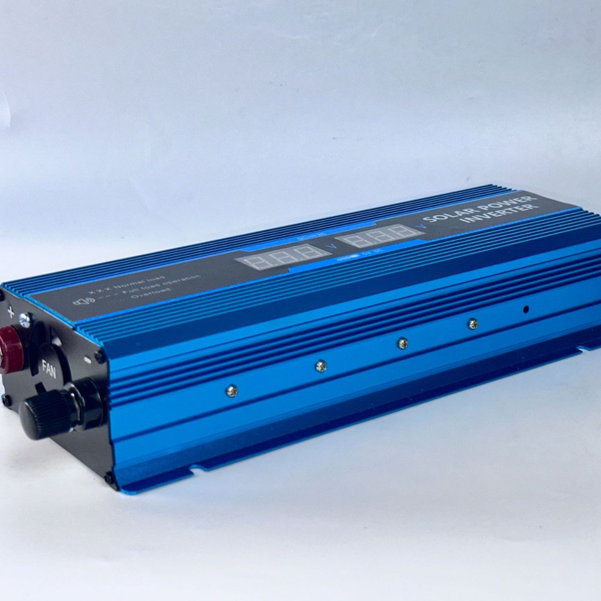 跨境修正波数显逆变器600-2600W车载逆变器12V/24V转110v/220v白底实物图