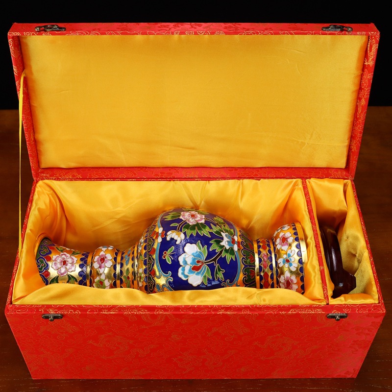 Beijing Jingtai Blue Vase Ornament, Craft Gift, Cloisonne enamel filigree silver Blue 15-inch Noble Peony Flower Mushroom Vase Application Scenario