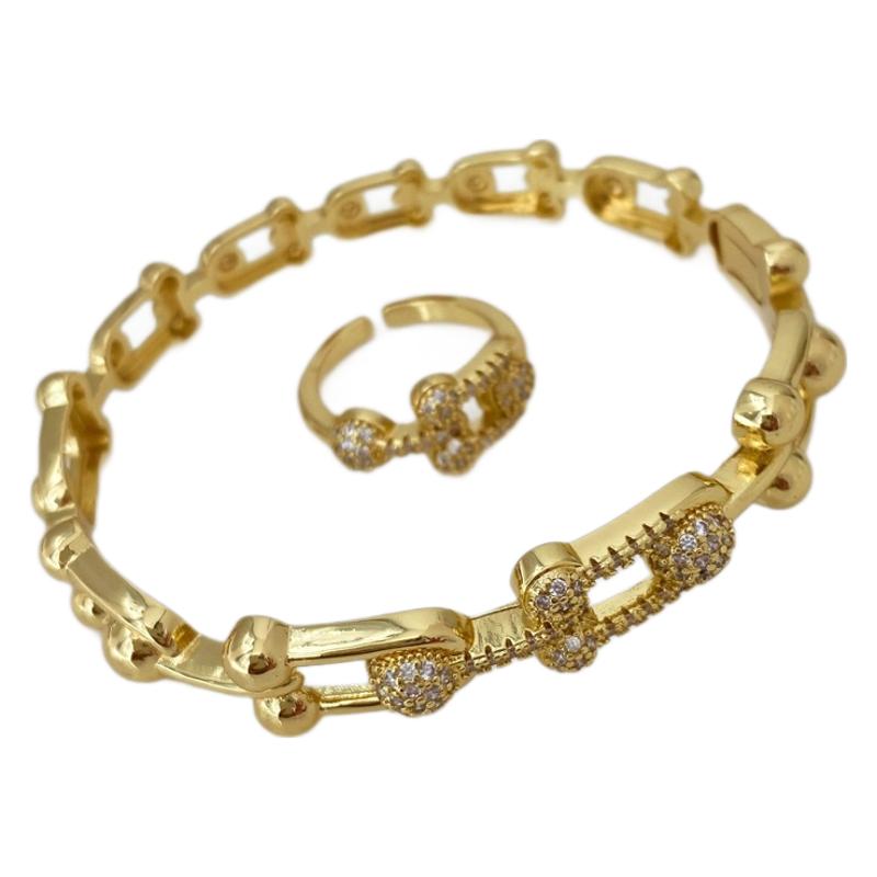 Korean style simple and fashionable hollowed-out U-shaped letter bracelet, fresh and clean women's wristband open ring wholesale Item Picture