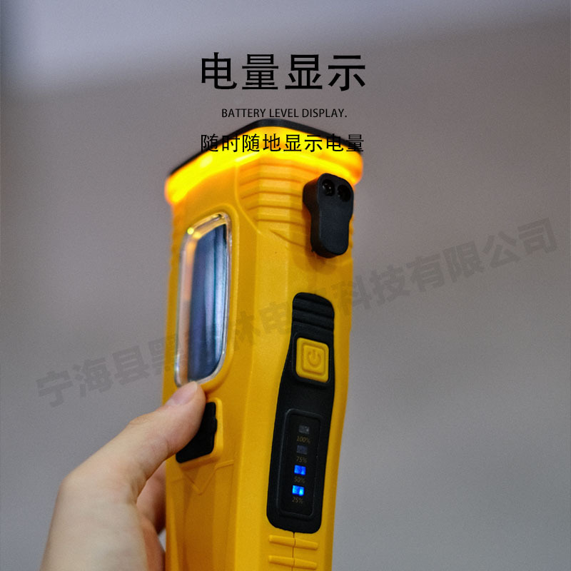 LED flashlight, USB multi-functional car safety window-breaking hammer, cutter, solar work light, high-intensity emergency light Specification image