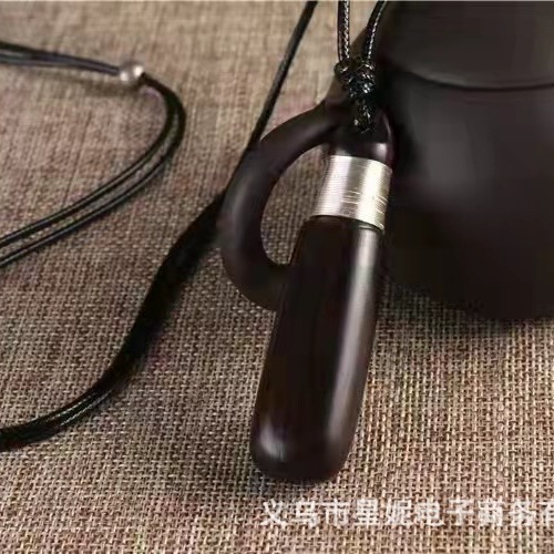 黑檀木项链吊坠长款紫光檀木牌挂件简约时尚毛衣链饰品直播配饰产品图