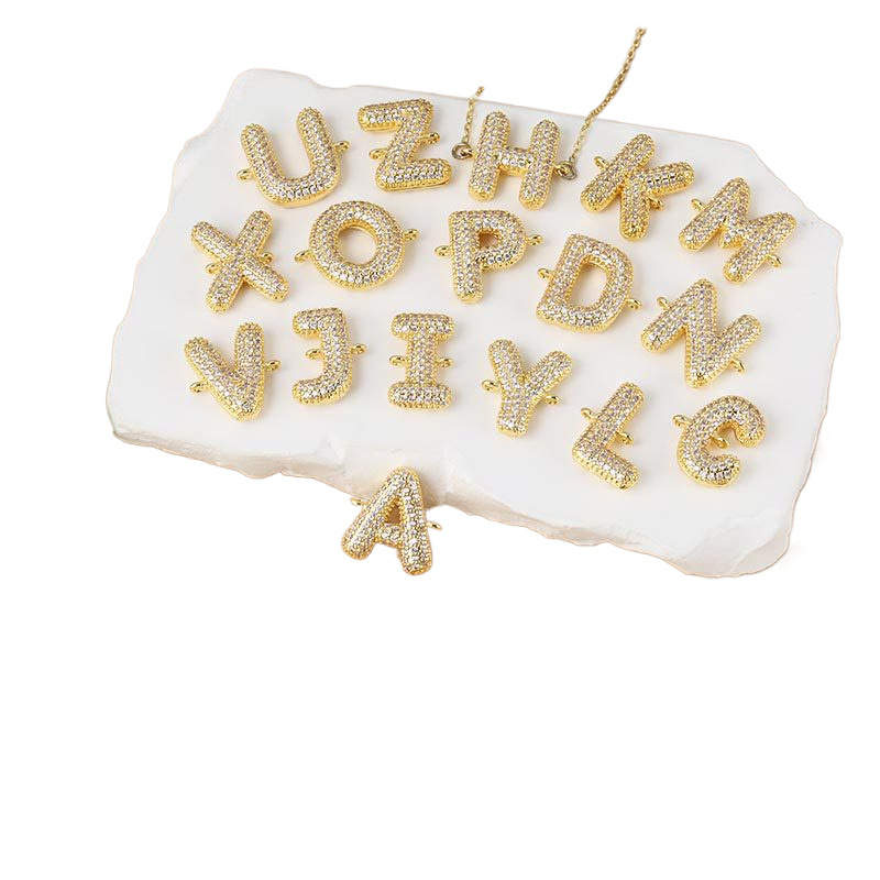 Honglu Cross-border's new 26-letter English letter pendant necklace accessory, a fashionable copper-plated and zircon pendant accessory Item Picture
