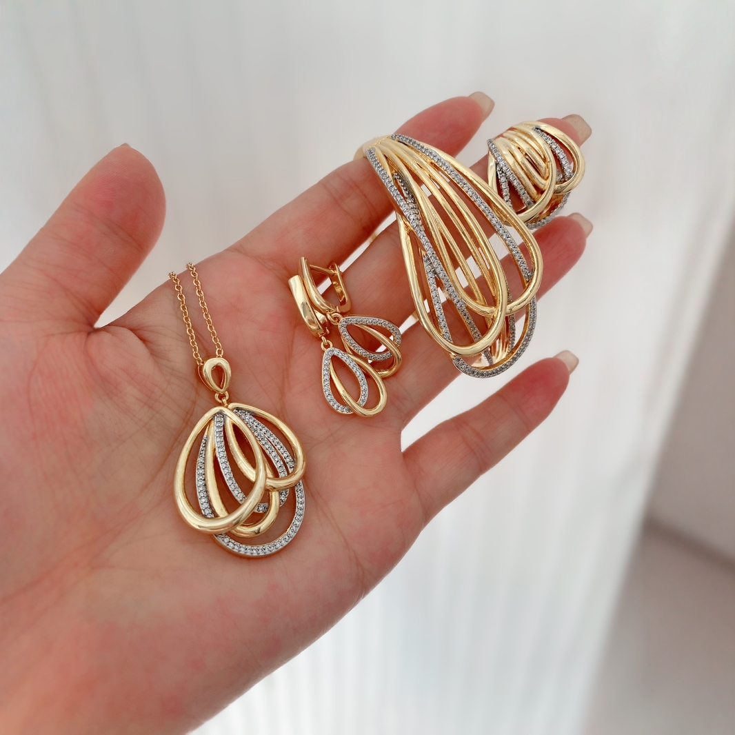 Cross-border bestseller copper zircon 18K gold electroplated bracelet, ring, earring, necklace set, personalized, fashionable, simple and versatile details Picture