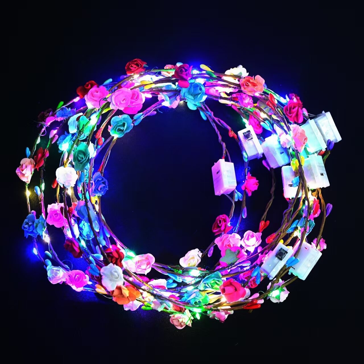 Ground promotion, small wholesale, children's small toys, street vending, night markets, kindergarten traffic diversion, scanning codes, glowing small gifts Application Scenario