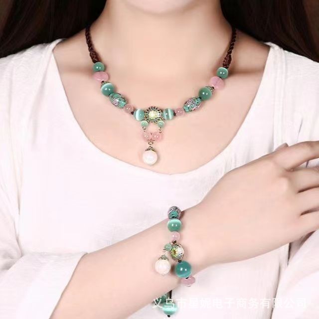 项链/珍珠项链/挂绳/首饰女短款优雅/经典项链产品图