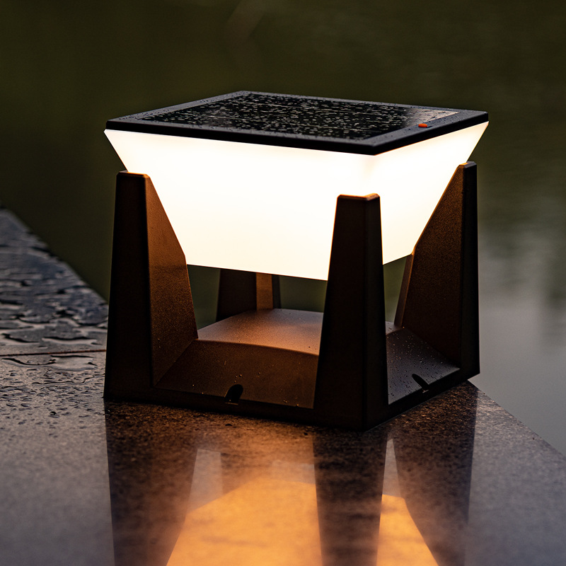 新款跨境太阳能柱头灯户外围墙篱笆柱子灯花园简约防水室外庭院灯