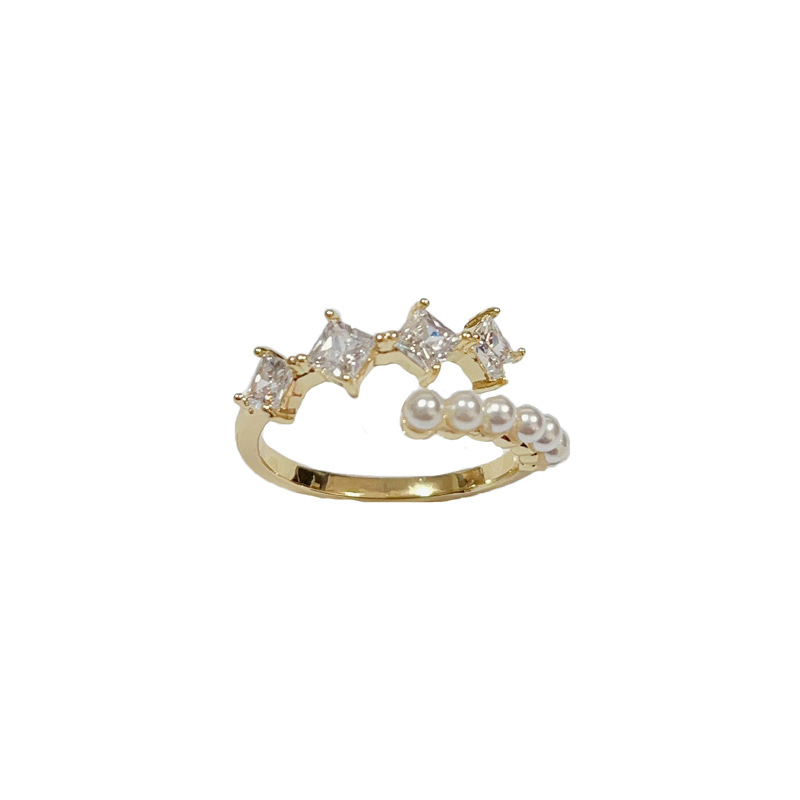 The light luxury slightly inlaid star pearl open ring exudes a sense of sophistication for women. The adjustable index finger ring is a simple and niche jewelry Application Scenario