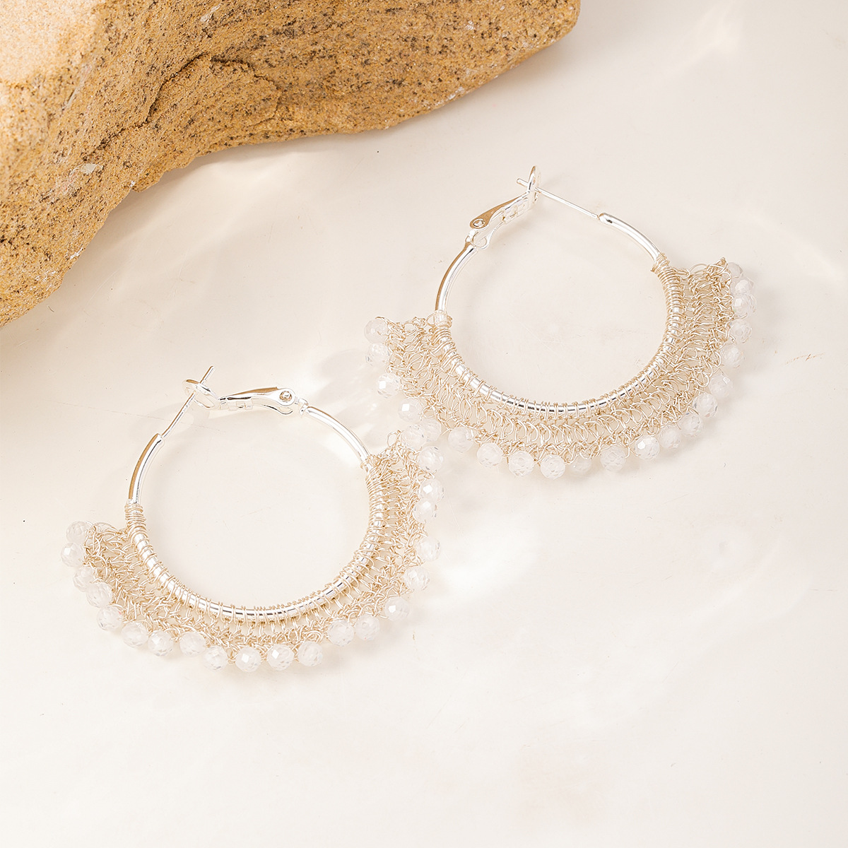 Sparkling zircon micro-inlaid rough earrings, fashionable earrings, simple and versatile earrings, women's accessories Application Scenario