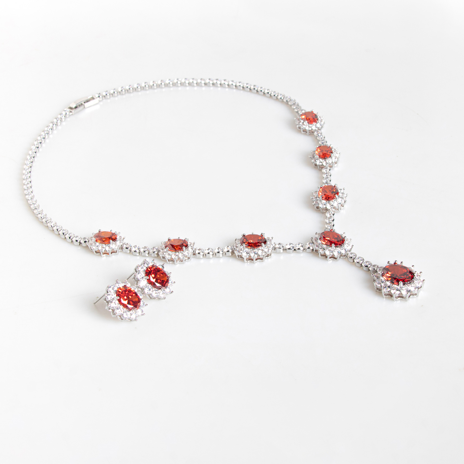 Wholesale of cross-border jewelry sets, clothing accessories, stud earrings, necklace sets, banquet evening dress accessories Item Picture