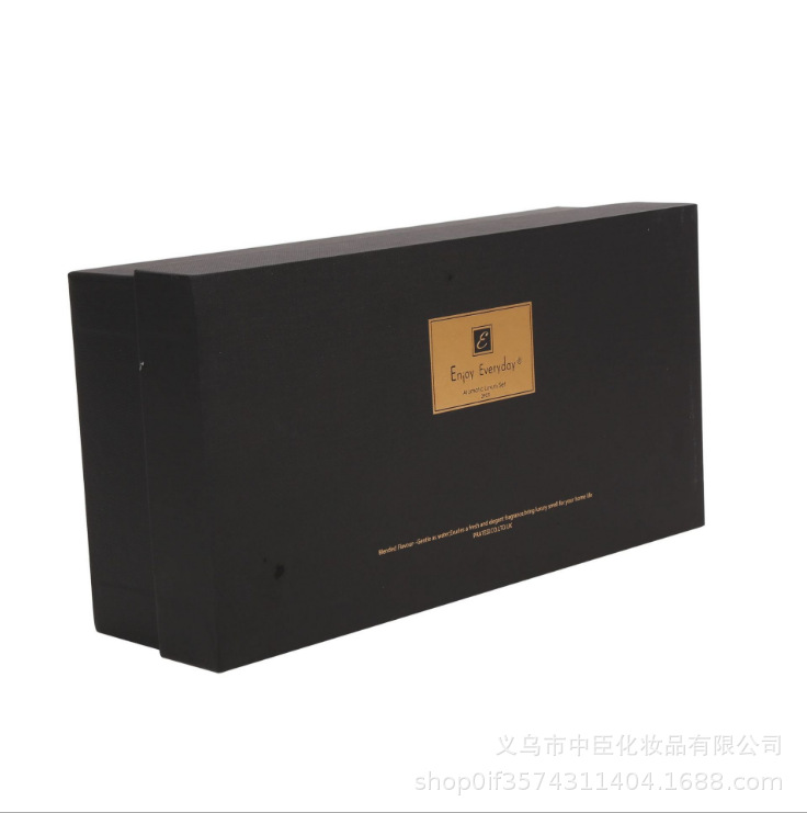 We can be a manufacturer of loog household flameless rattan fruit-scented indoor aromatherapy air ornaments and air deodorizing agents Application Scenario