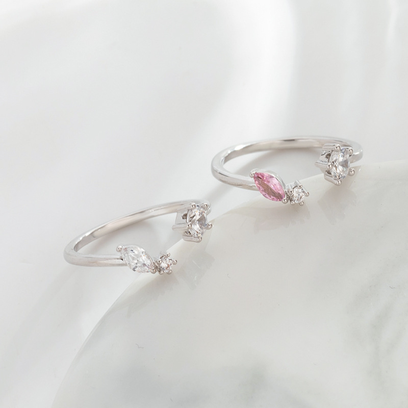 柏伶跨境简约开口戒镶钻五角树叶戒指女式轻奢高级感轻奢关节指戒产品图