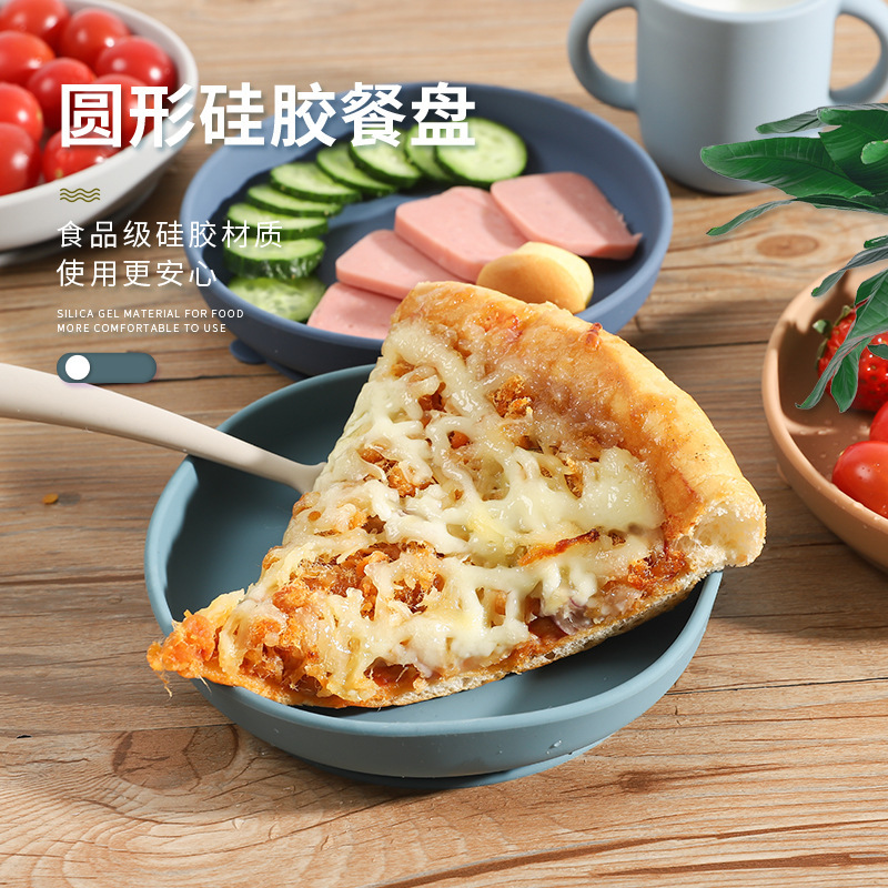 跨境新款硅胶圆形辅食吸盘碗微波炉可用耐高温防摔宝宝喂养餐具详情图1