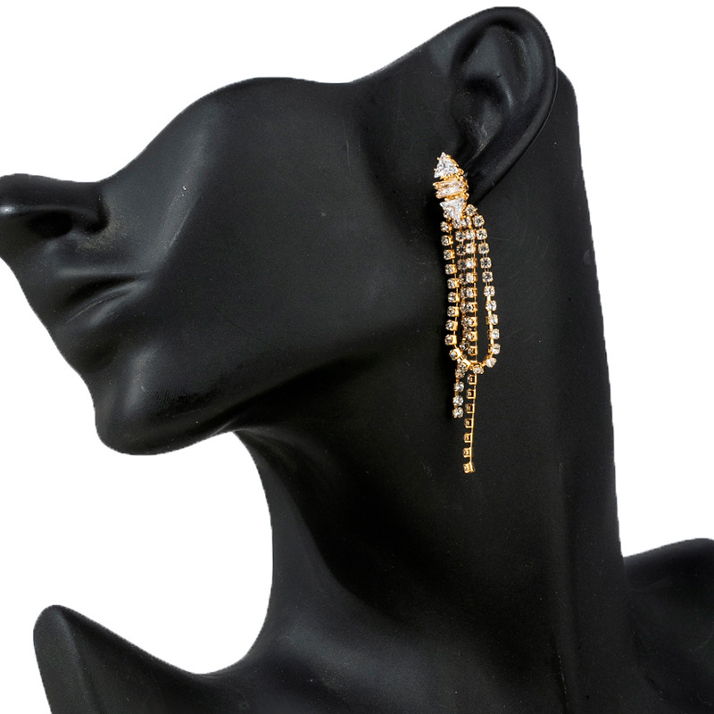 Fashionable, simple and light luxury full-diamond tassel earrings, cross-border European and American accessories, versatile for women's fashion, zircon rhinestone shiny earrings and accessories full figure