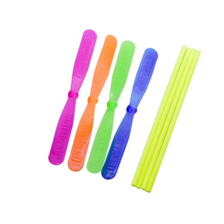 Wholesale plastic hand-rolled bamboo dragonflies, Flying fairy, 80s nostalgic educational children's toys, kindergarten prizes on special offer Item Picture