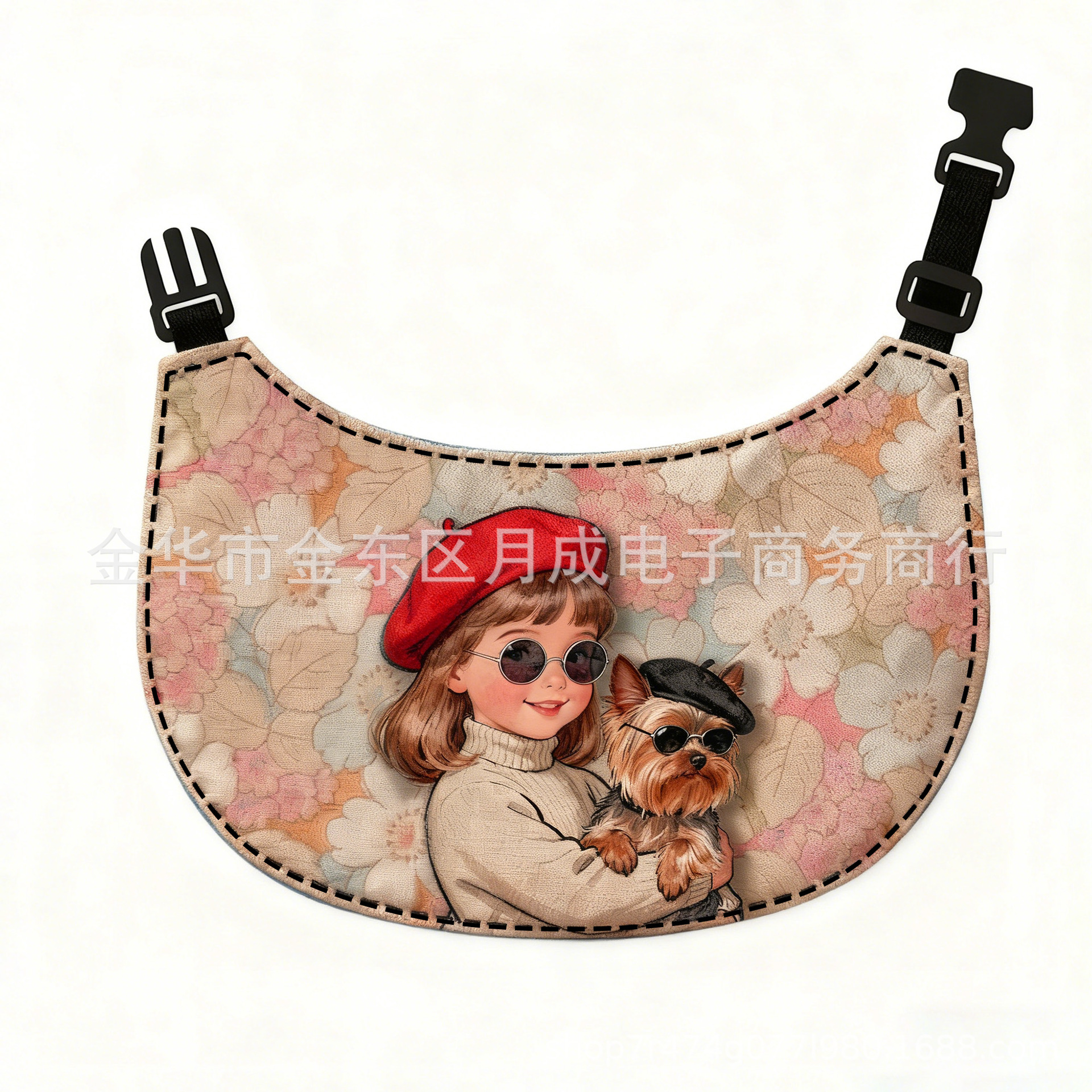 New popular cartoon round pouches for small, medium and large pet dogs, golden Retrievers, Labradors and multi-sided Collie bibs Application Scenario