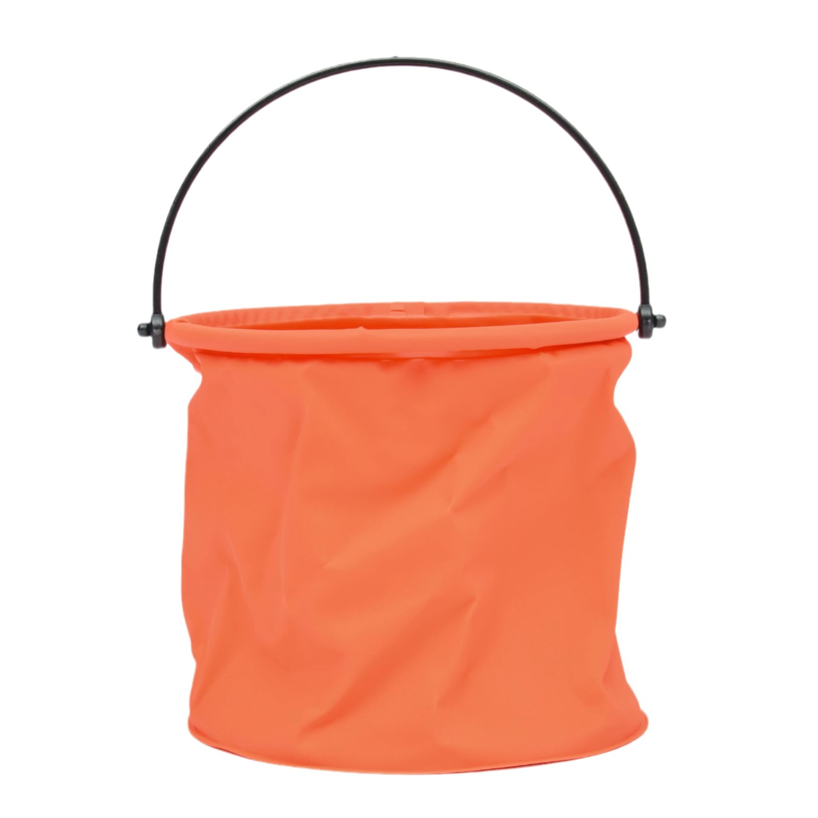 折叠桶/折叠杯/水袋/可折叠水桶/麦秆折叠水杯白底实物图