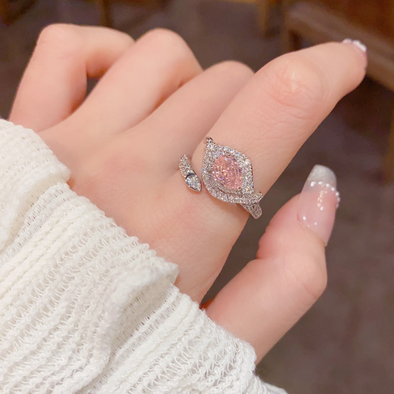 Cross-border personalized, fashionable, retro full-diamond leaf pink crystal open-mouth ring, exquisite, versatile and high-end index finger ring wholesale Specification image