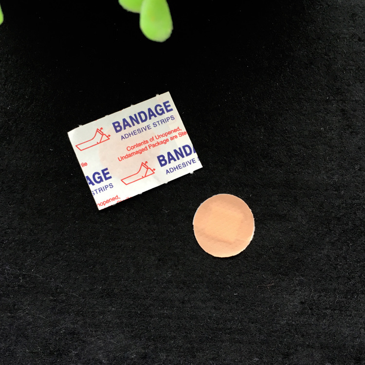 Only for foreign trade export: Round band-aids, vaccination pinhole patches, baby patches, cute baby infusion patches, waterproof patches Only for foreign trade export: Round band-aids, vaccination pinhole patches, baby patches, cute baby infusion patches, waterproof patches