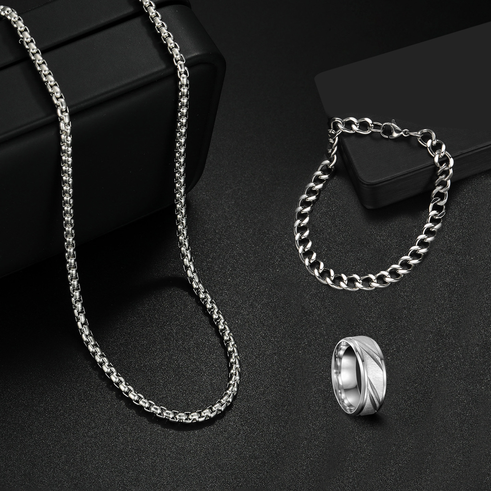 Wholesale of cross-border best-selling stainless steel round grinding bracelets, European and American men's fashionable Cuban chain bracelets, rings and accessory sets