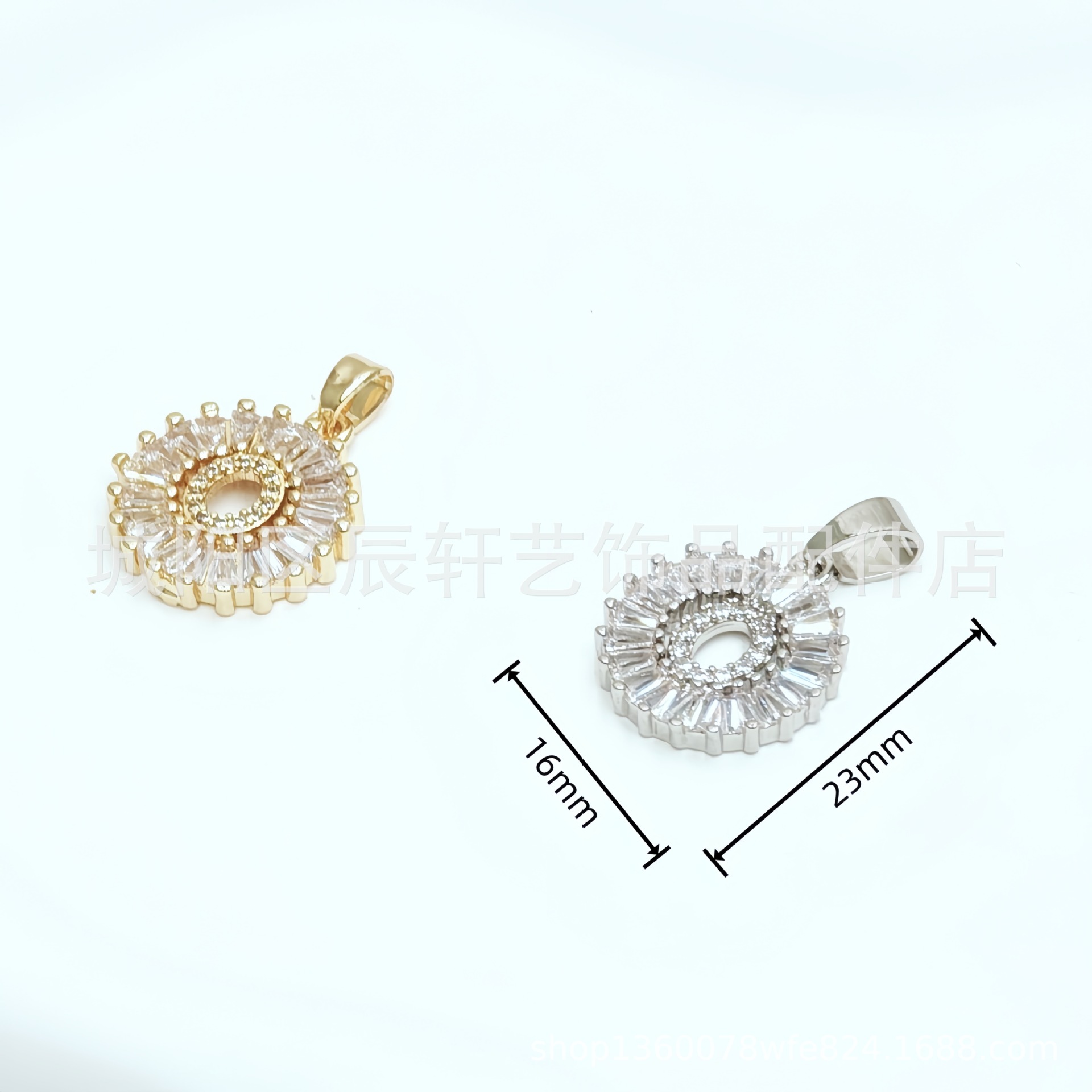 European and American cross-border necklace, copper-inlaid zircon pendant, single pendant, round, 26 English letters collarbone chain, direct supply wholesale Application Scenario