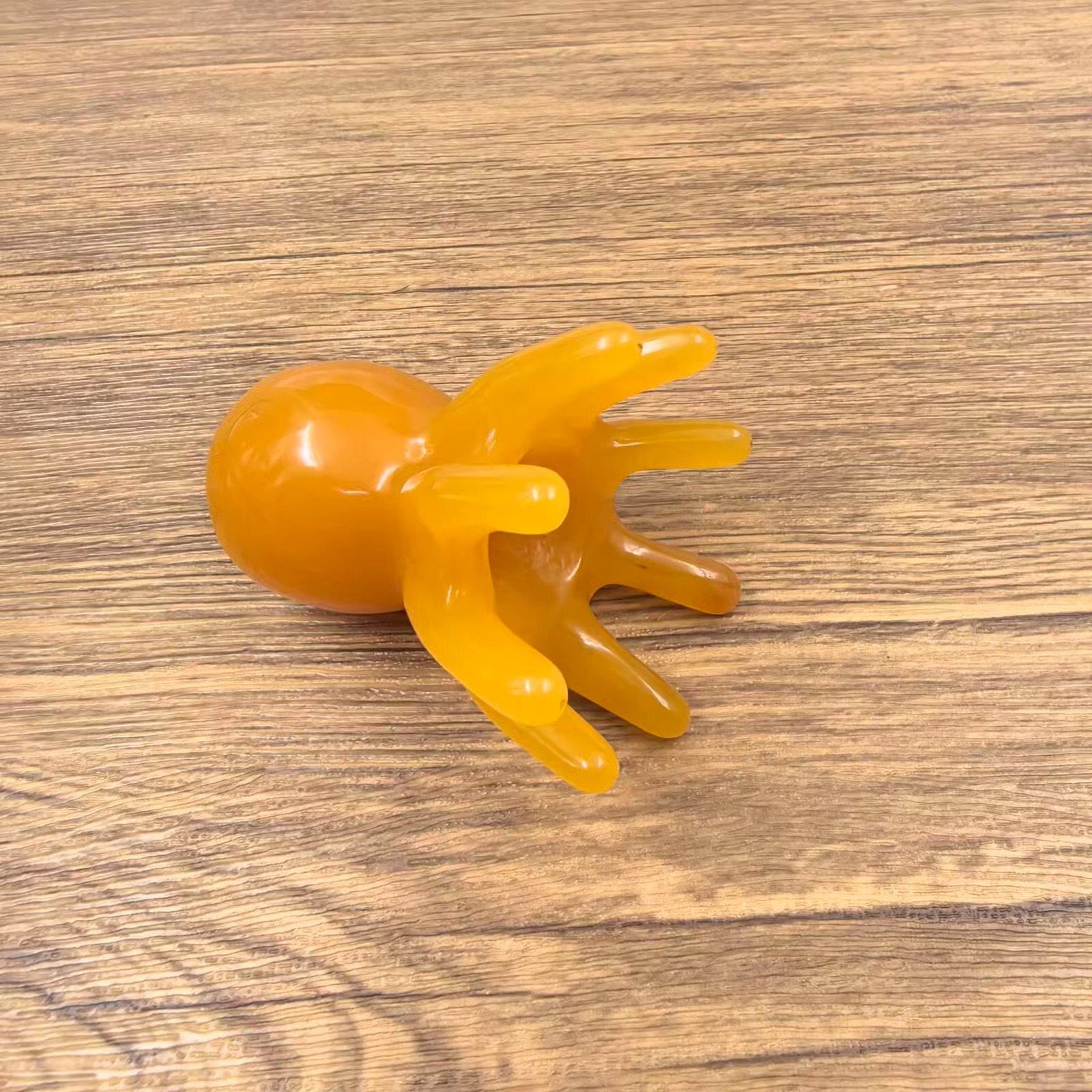 【 Douyin Bestseller 】 Octopus Massage Comb Hair Meridian Massage Device Scalp Acupoint Head Therapy Comb Octopus Portable details Picture