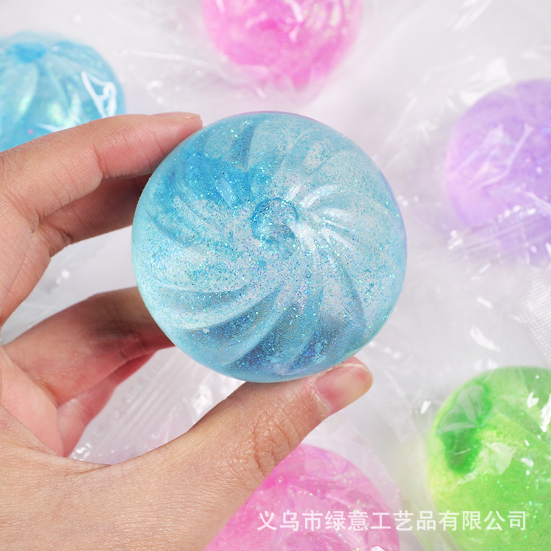 尖叫鸡/软料粘动物/捏捏乐/创意潮流玩具/鞭炮自爆手雷产品图