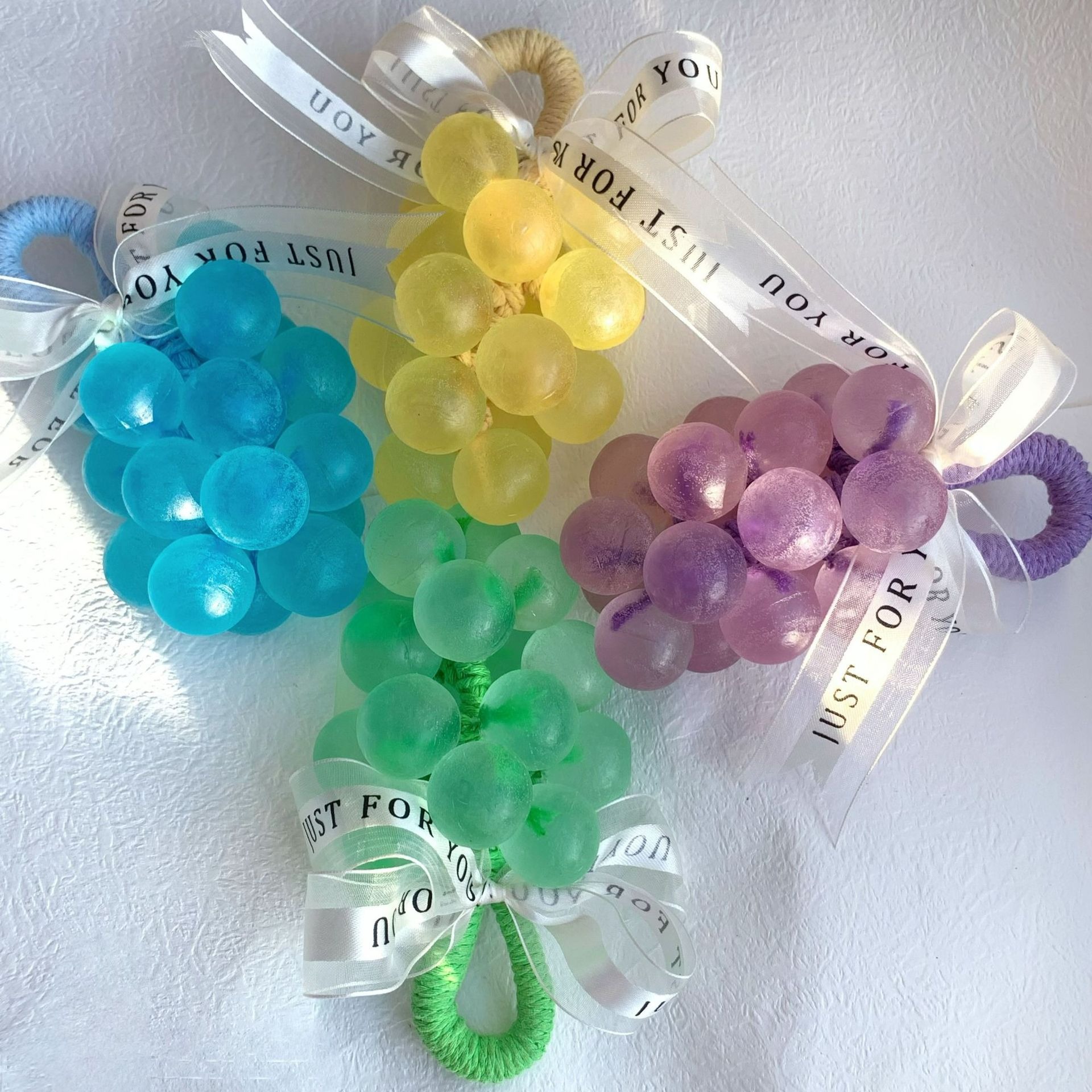 跨境水晶葡萄串手工皂马卡龙色系家用香薰皂洗手持久留香工厂直发