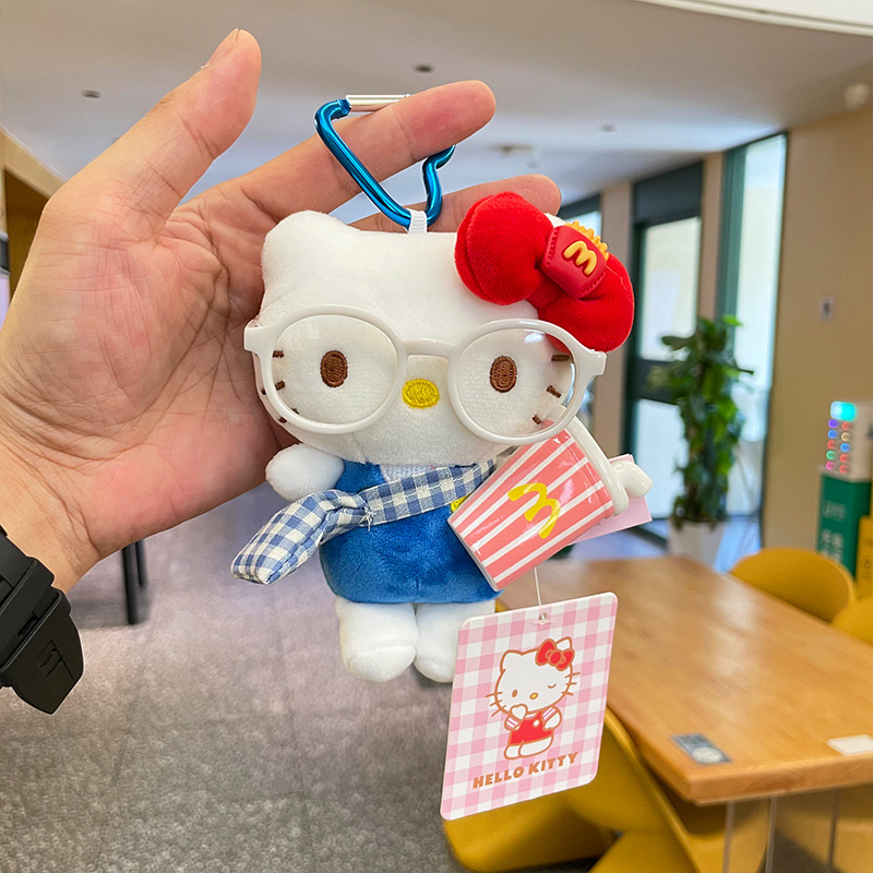 hellokitty small pendant, officially authorized KT Cat kitty plush pendant, bag pendant, keychain doll Application Scenario